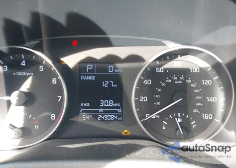 2017 Hyundai Elantra Se из США, поврежденный, VIN KMHD84LF1HU075601